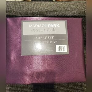 Madison Park Essentials King Sheet Set